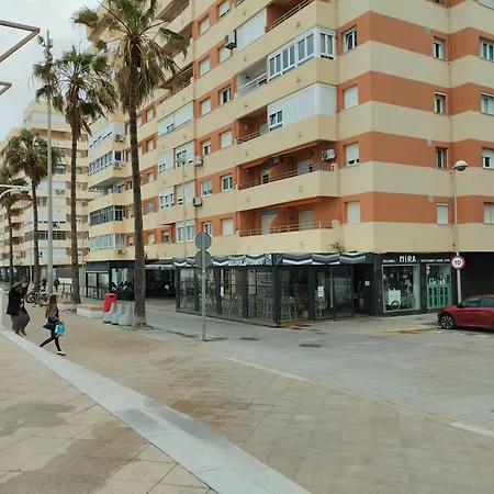Candari Playa En شقة